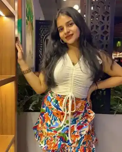 Escorts Service Besa